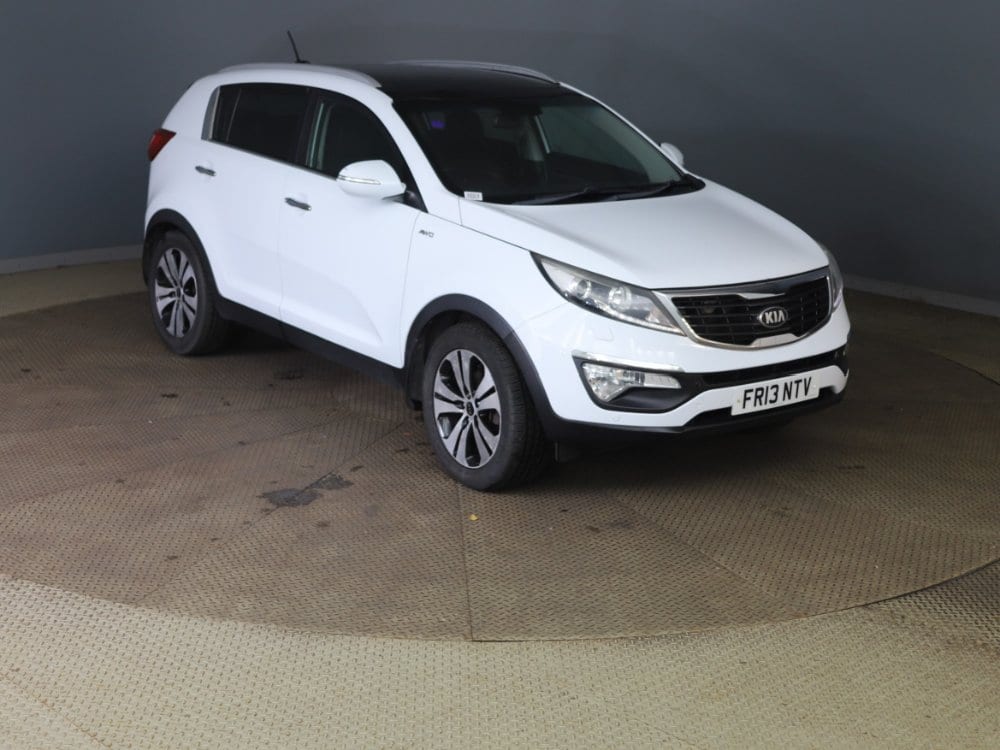 Kia Sportage - image 1 of 15
