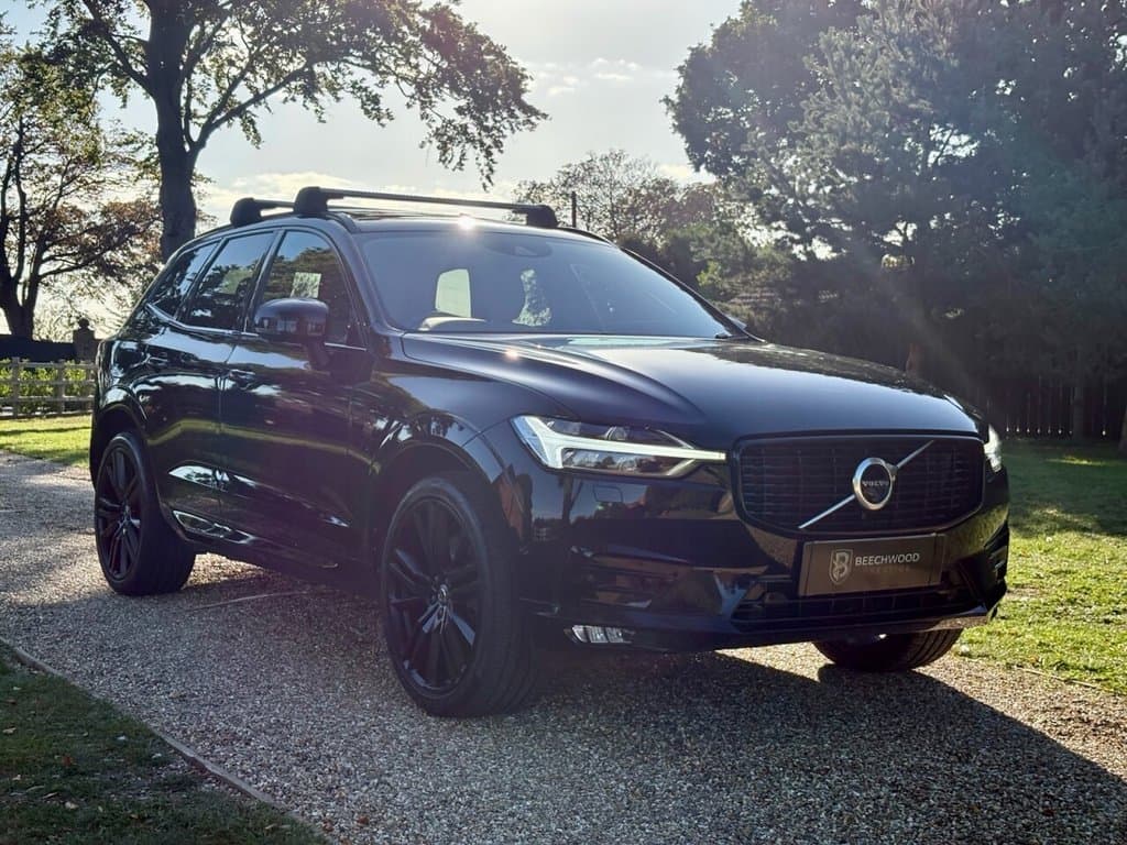 Volvo XC60 - image 1 of 49