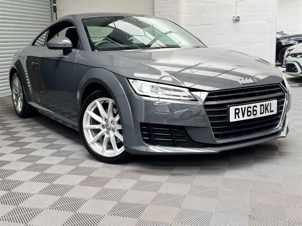Audi TT - image 1 of 56
