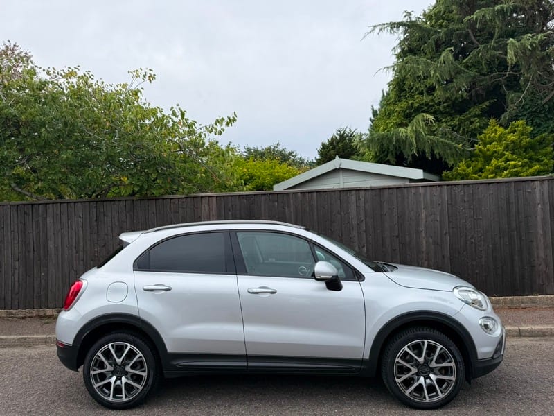 Fiat 500X - image 1 of 19