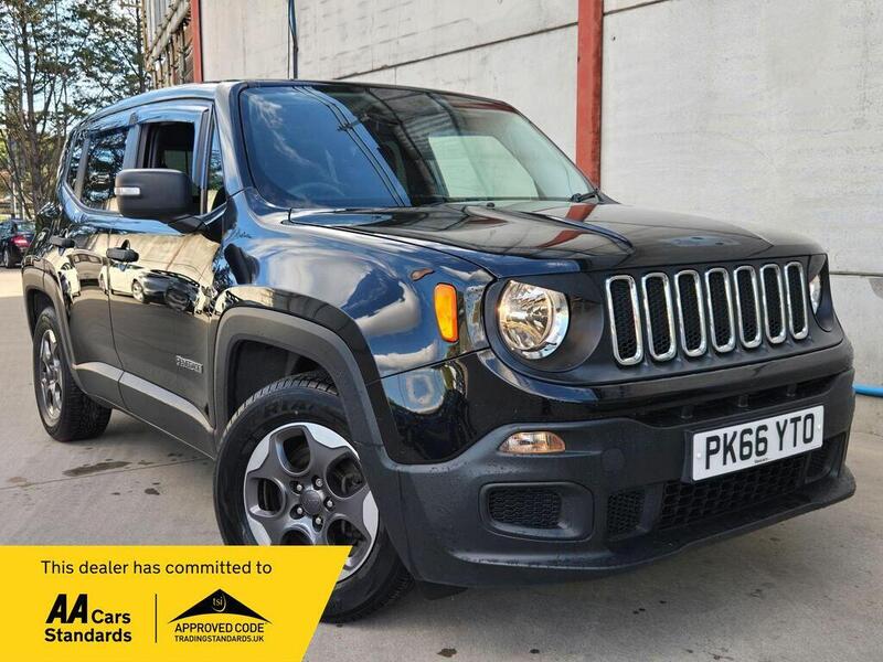 Jeep Renegade - image 1 of 28