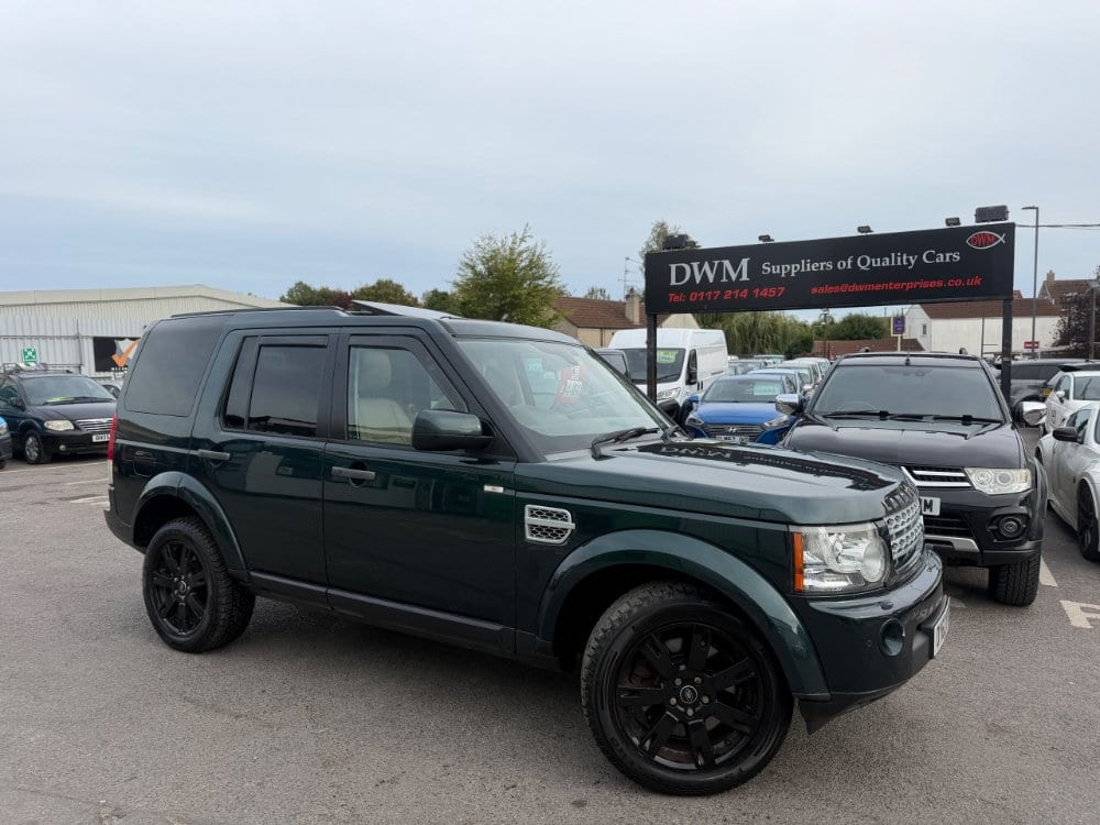 Land Rover Discovery 4 - image 1 of 15
