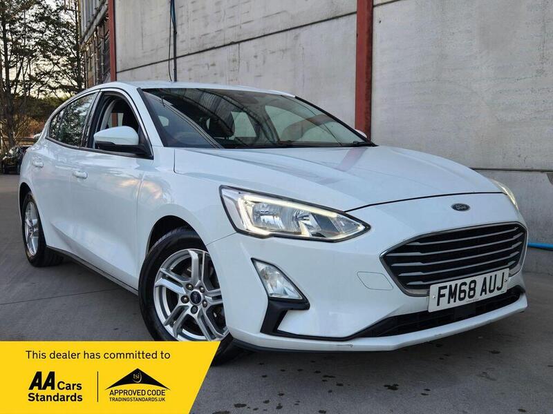 Ford Focus - image 1 of 32
