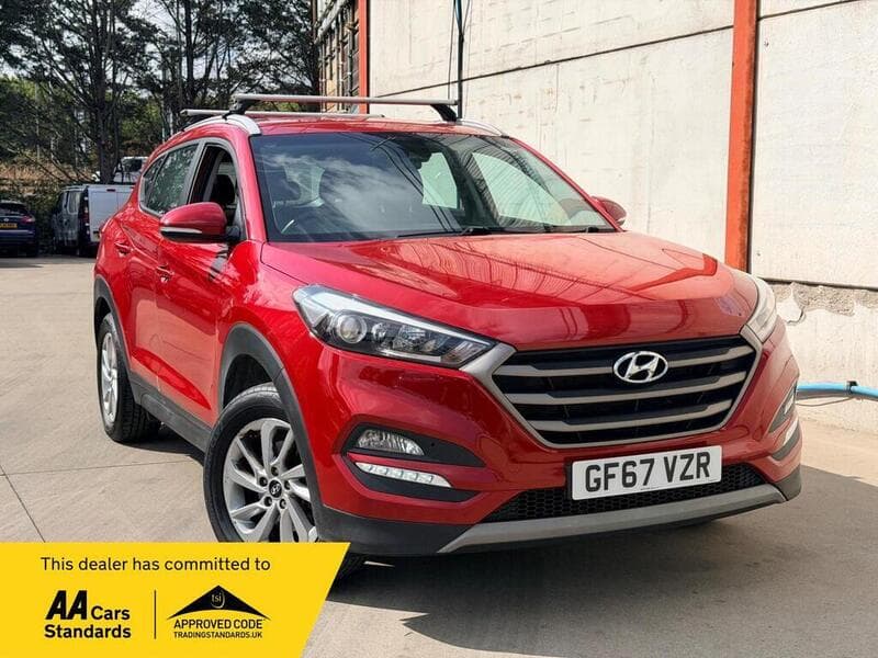 Hyundai Tucson - image 1 of 36
