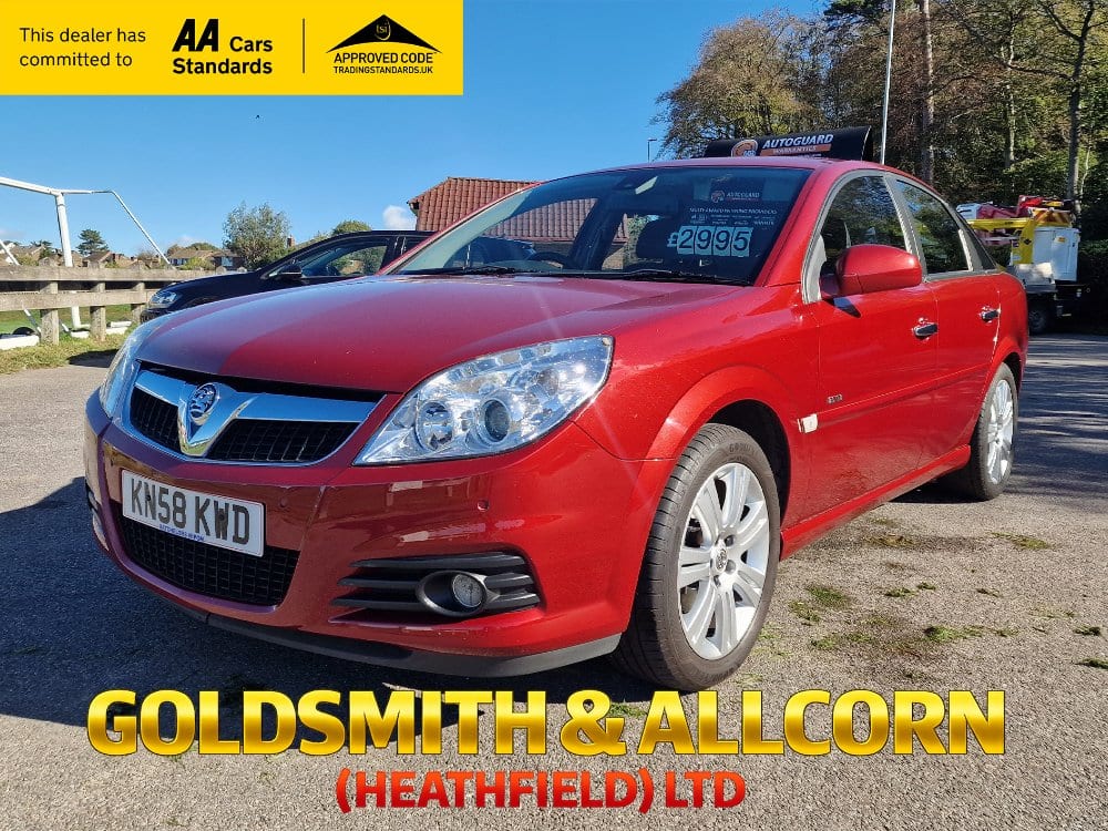 Vauxhall Vectra - image 1 of 15