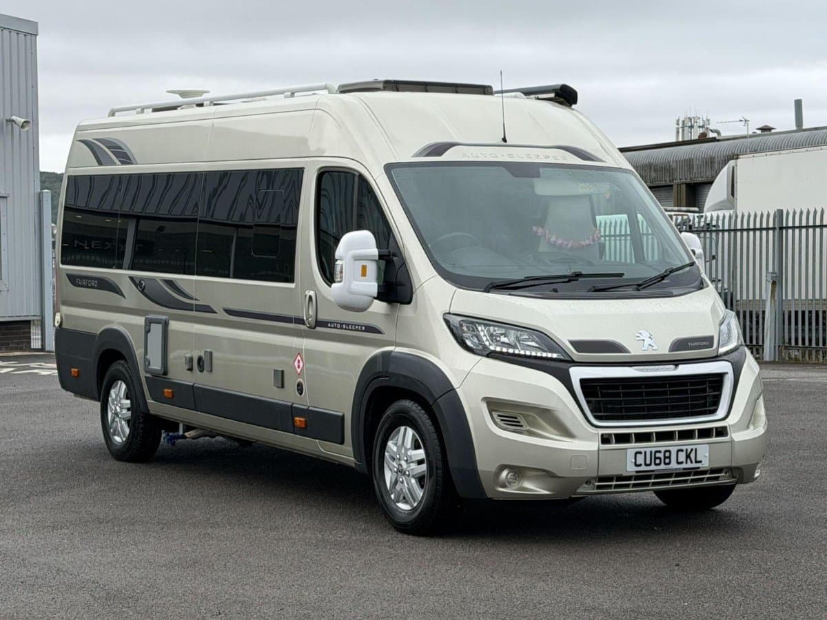 2018 Auto-Sleepers Fairford Boxer (X2-50) — photo 1 of 39