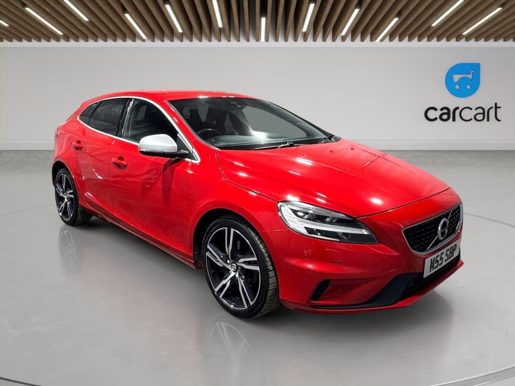 Volvo V40 - image 1 of 44