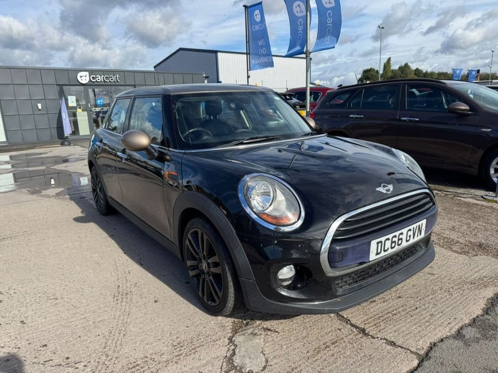 MINI Hatch - image 1 of 13