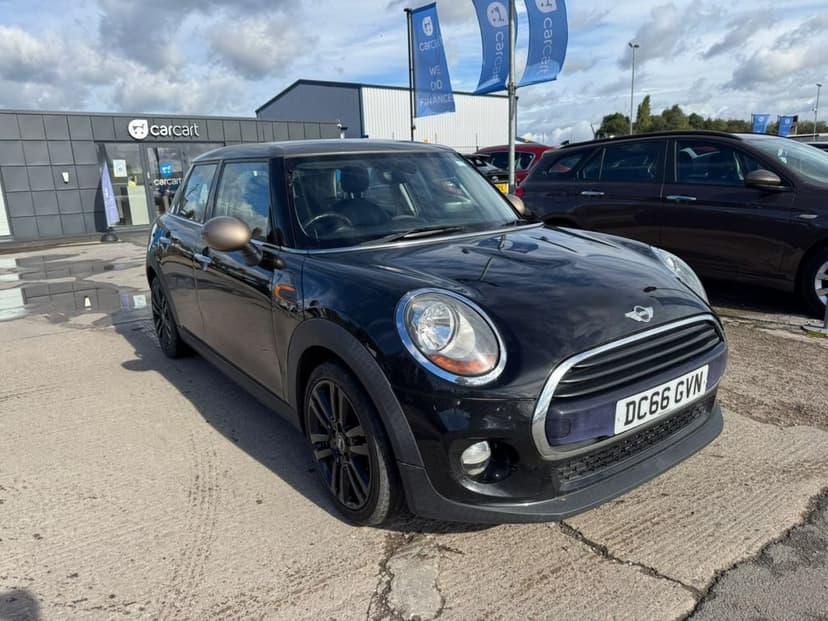 2016 Mini Hatch