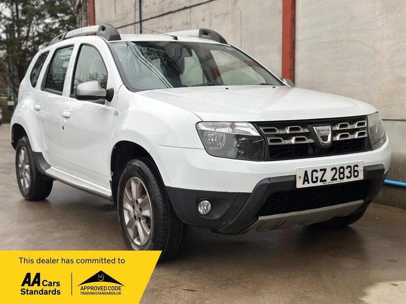 Dacia Duster - image 1 of 21