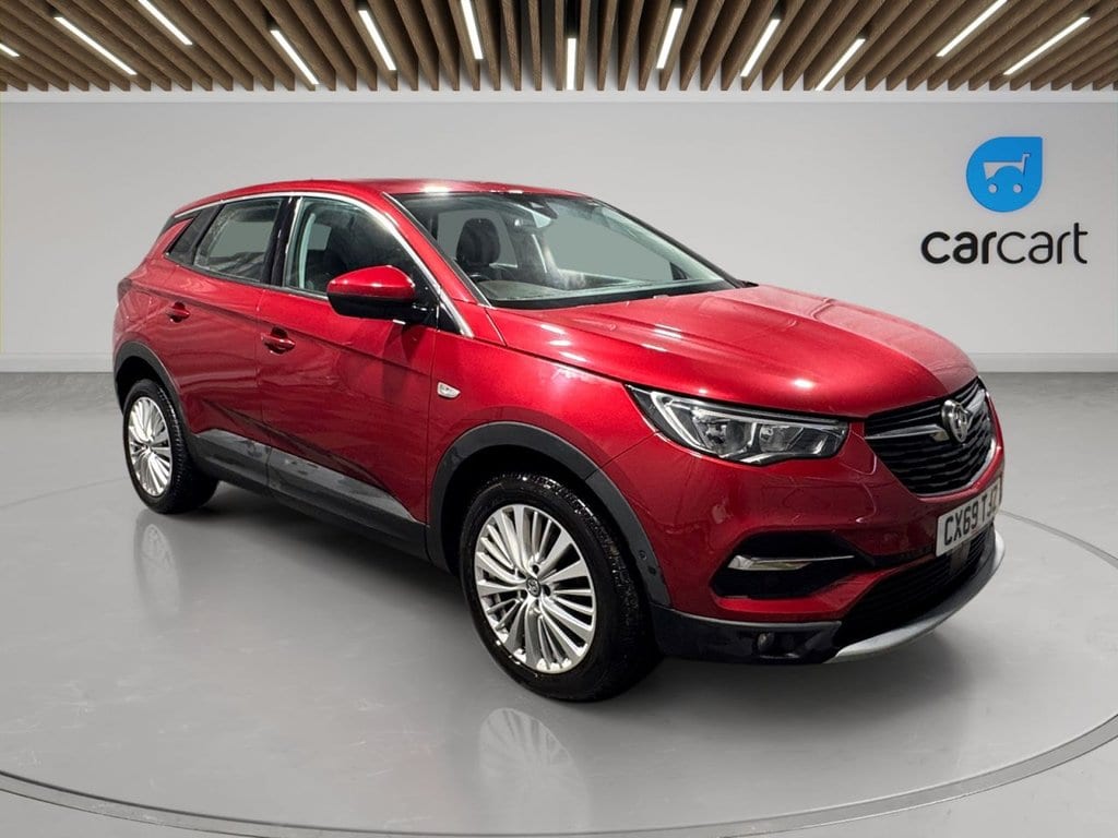 Vauxhall Grandland X - image 1 of 44