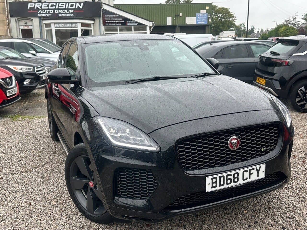 Jaguar E-Pace - image 1 of 46