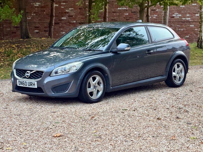 Volvo C30 - image 1 of 28