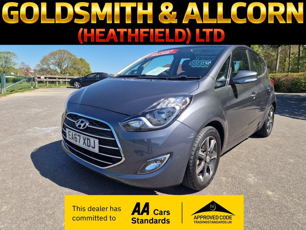Hyundai ix20 - image 1 of 14