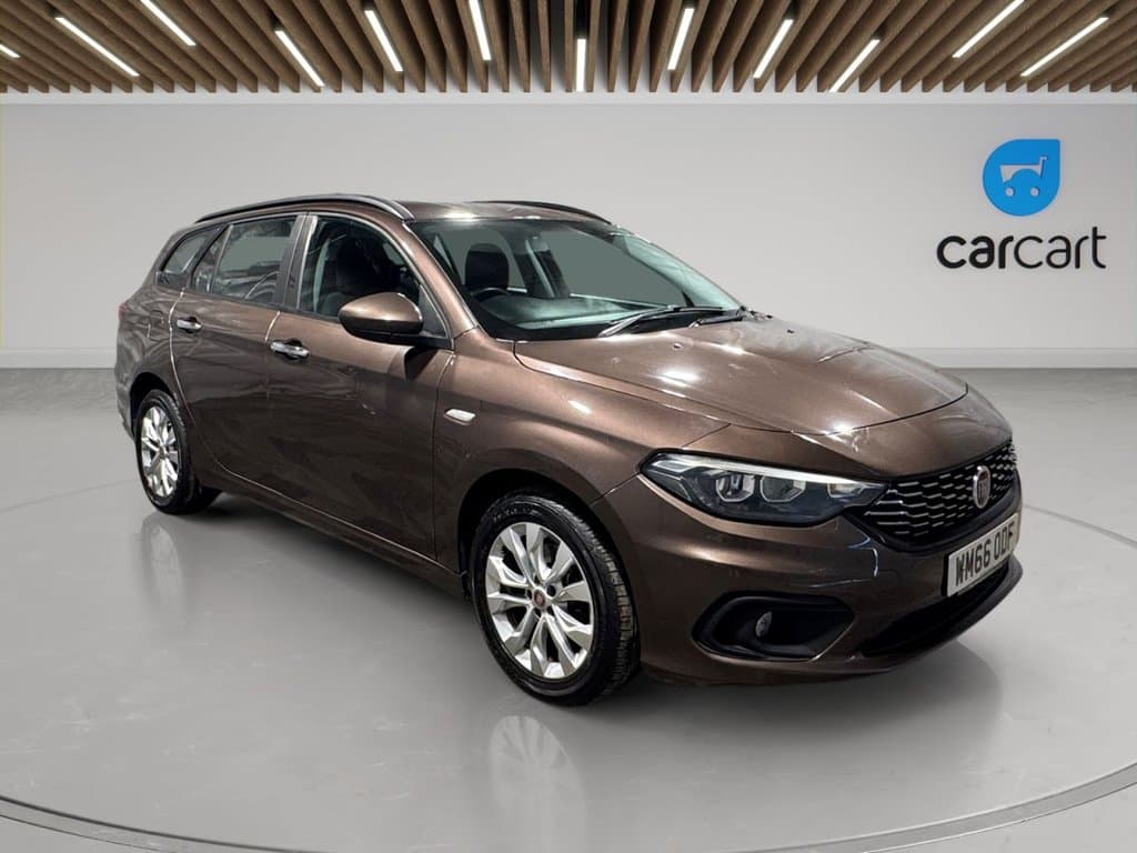 Fiat Tipo - image 1 of 39