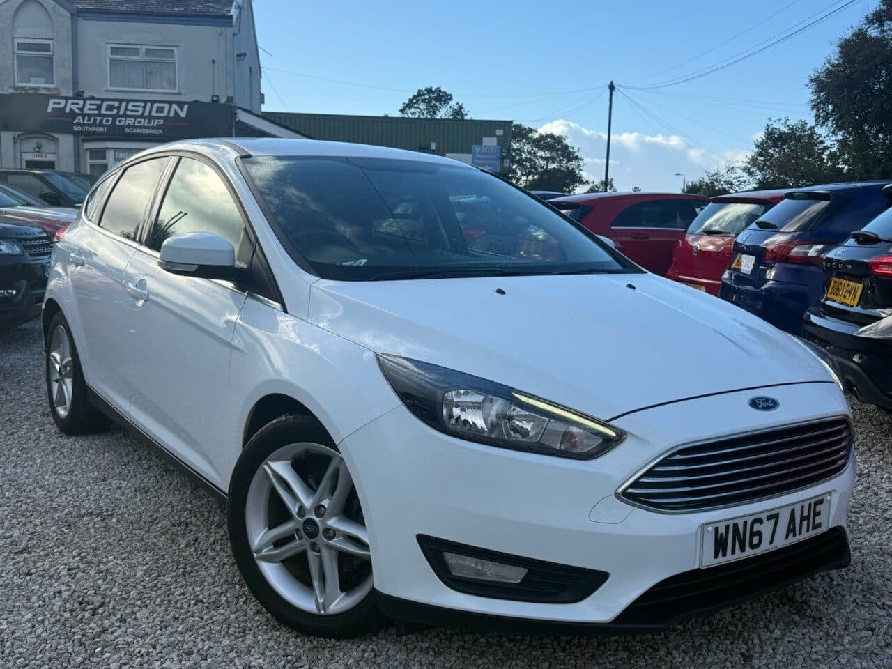 Ford Focus - image 1 of 41