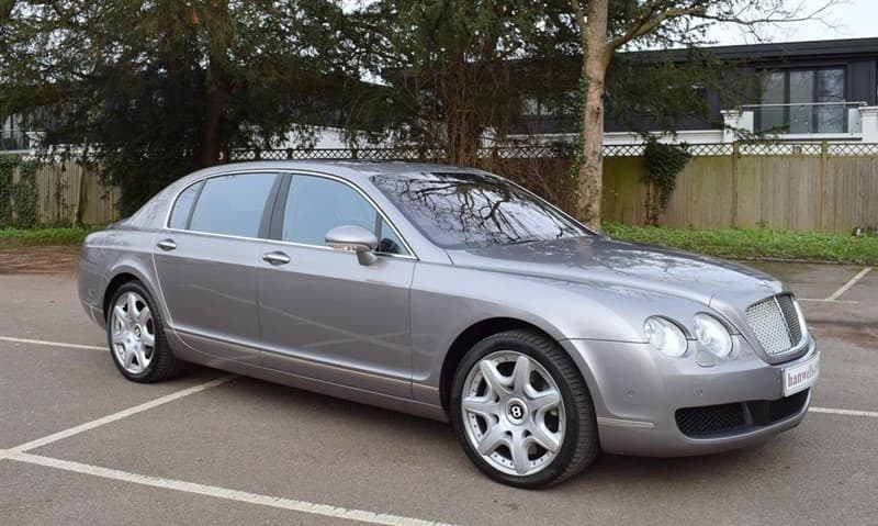 Bentley Flying Spur - image 1 of 16