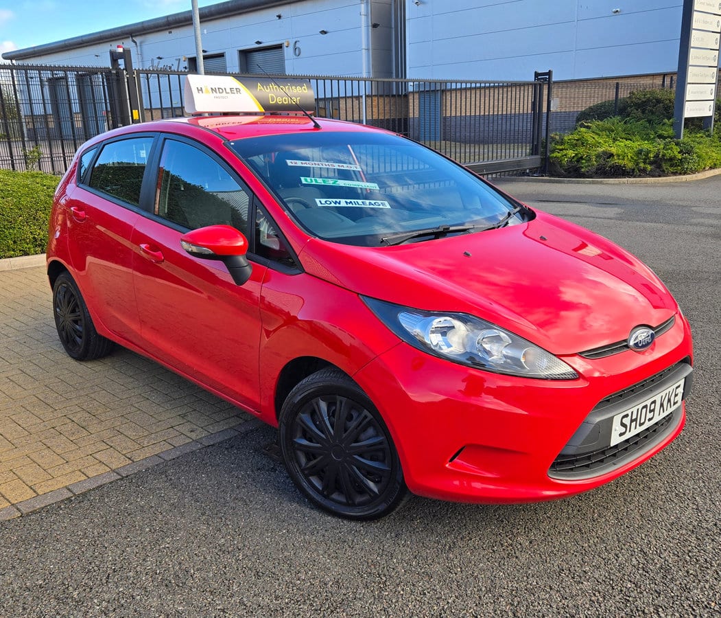 Ford Fiesta - image 1 of 15