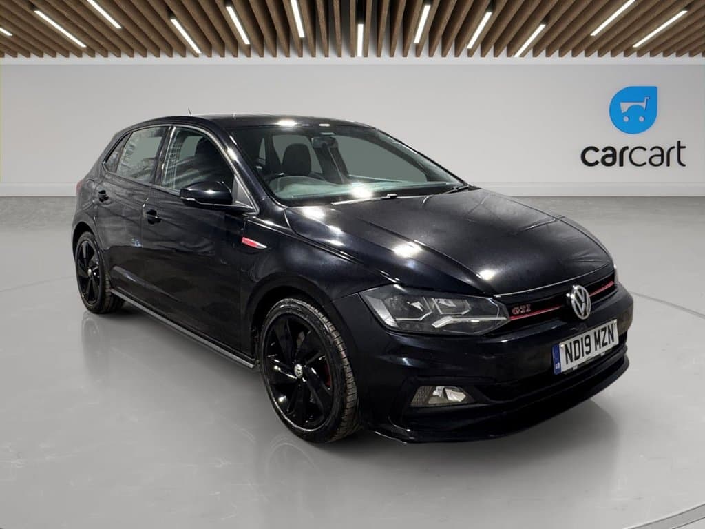 Volkswagen Polo - image 1 of 43