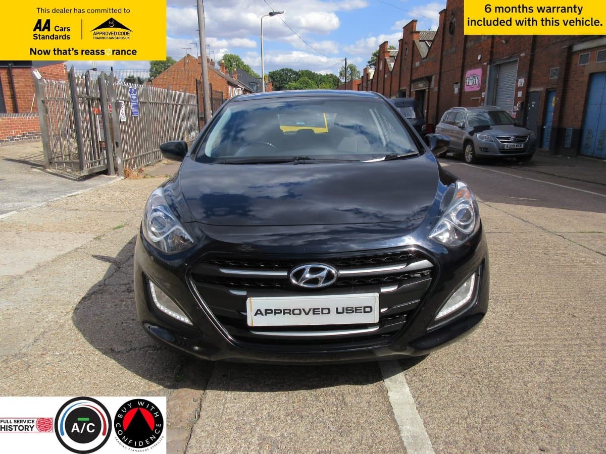 Hyundai i30 - image 1 of 14