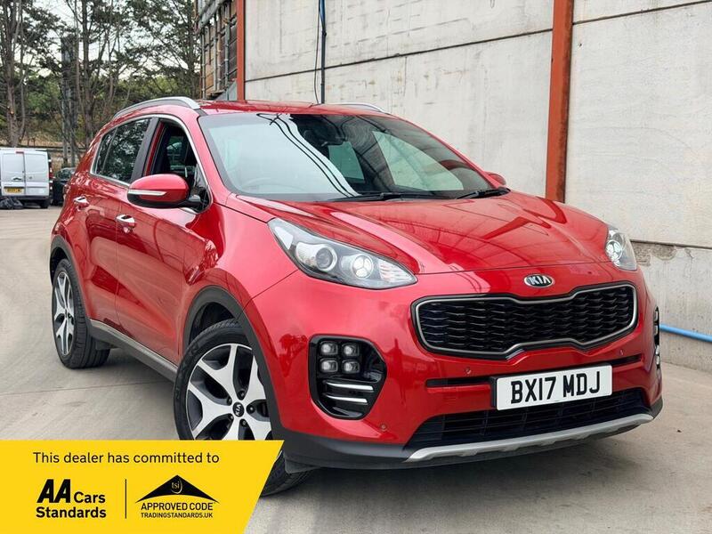 Kia Sportage - image 1 of 36