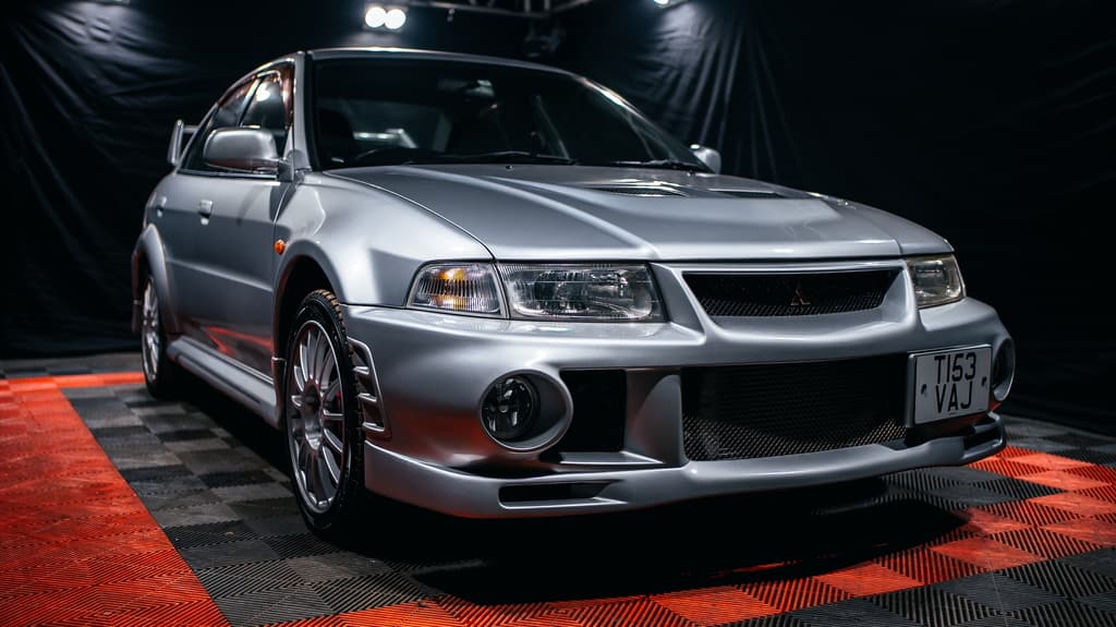 Mitsubishi Lancer Evolution - image 1 of 20