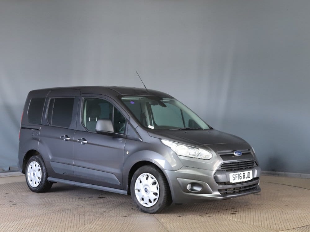 Ford Tourneo Connect - image 1 of 15