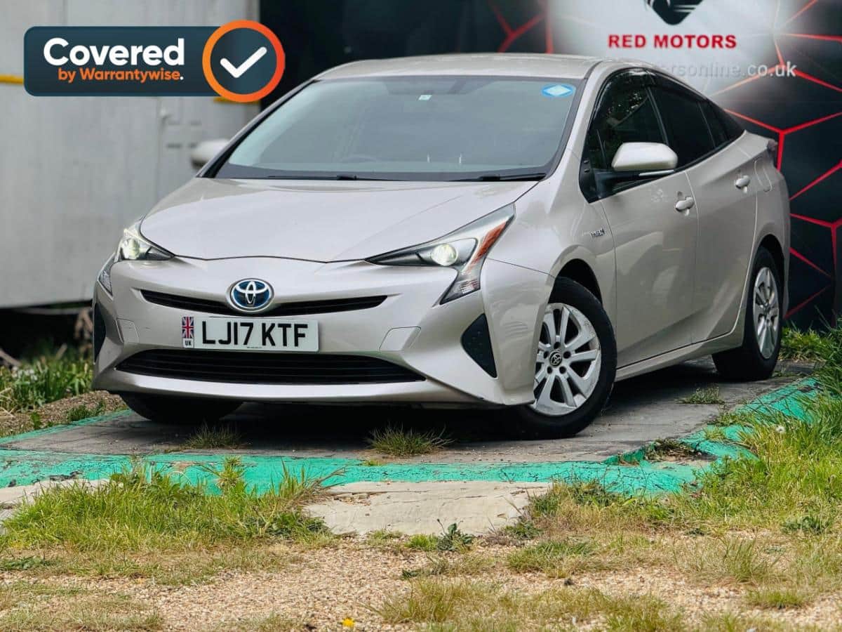 Toyota Prius - image 1 of 20