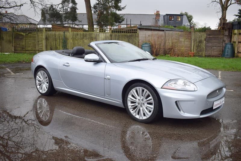 Jaguar XK - image 1 of 16
