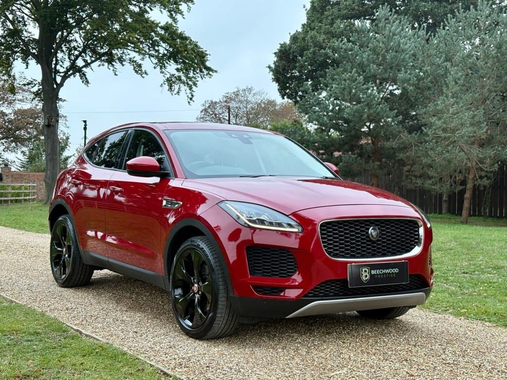 Jaguar E-Pace - image 1 of 45