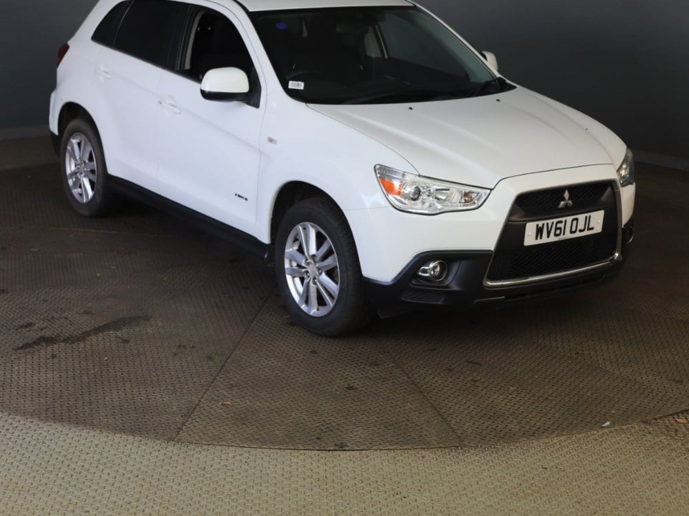 Mitsubishi ASX - image 1 of 10