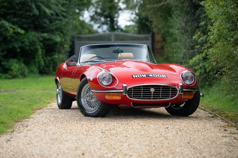 Jaguar E-Type - image 1 of 30