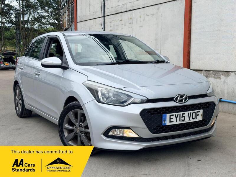 Hyundai i20 - image 1 of 33