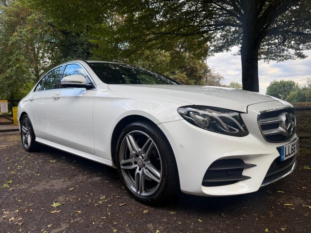 Mercedes-Benz E Class - image 1 of 62