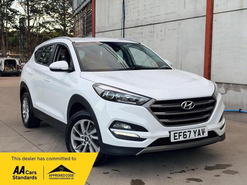 Hyundai Tucson - image 1 of 34
