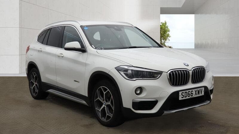 BMW X1 - image 1 of 1
