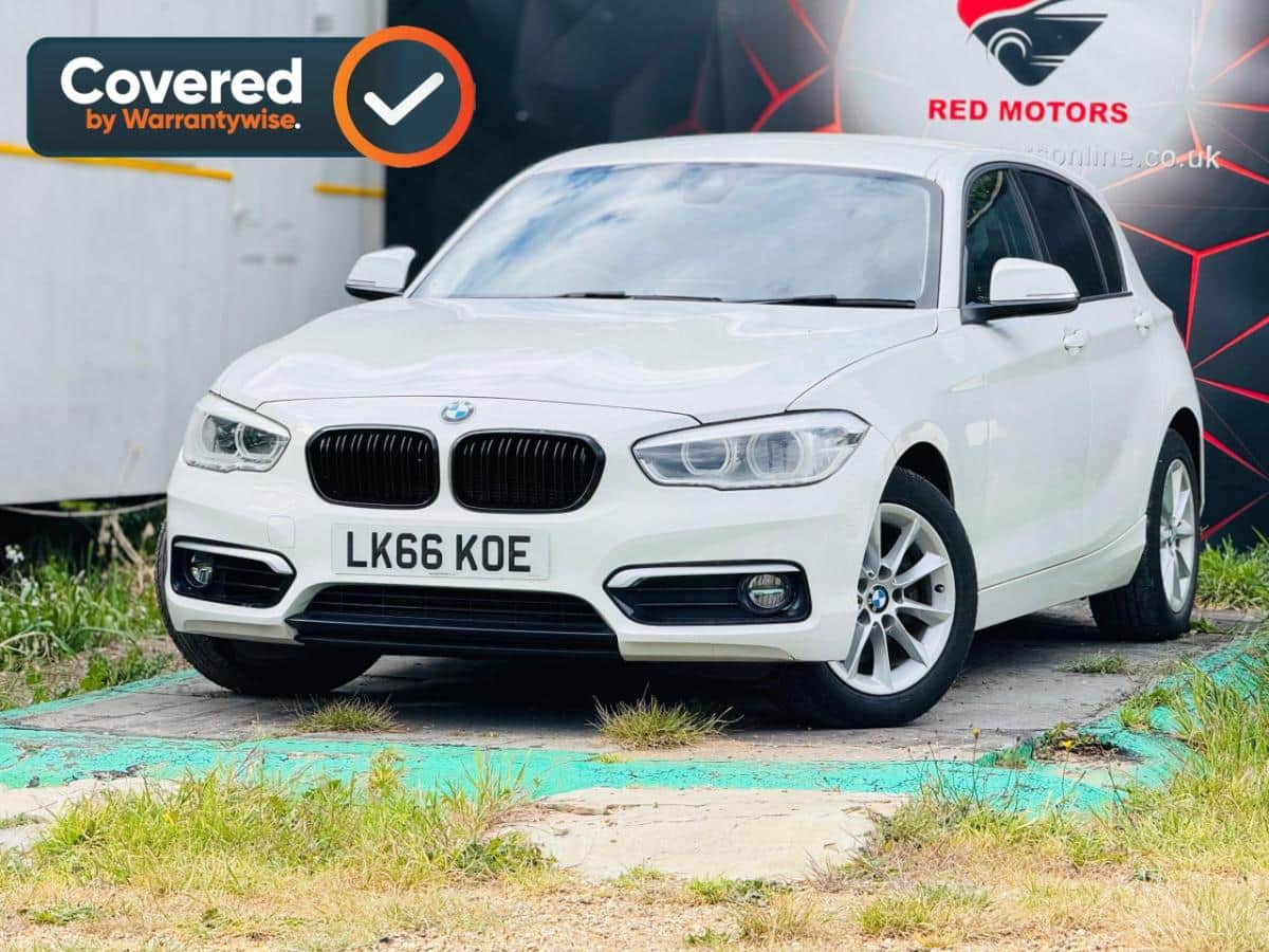 BMW 1 Series - image 1 of 20