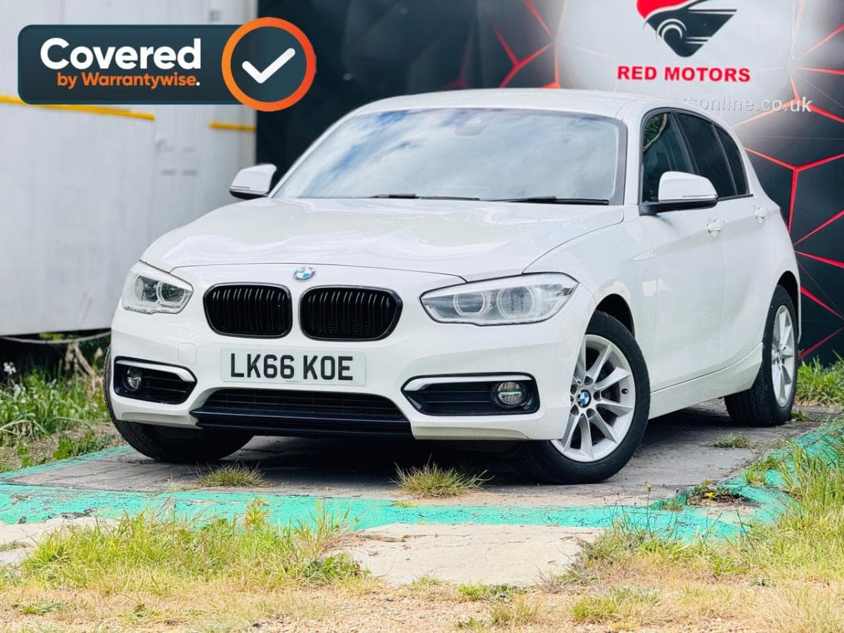 BMW 1 Series - image 1 of 20