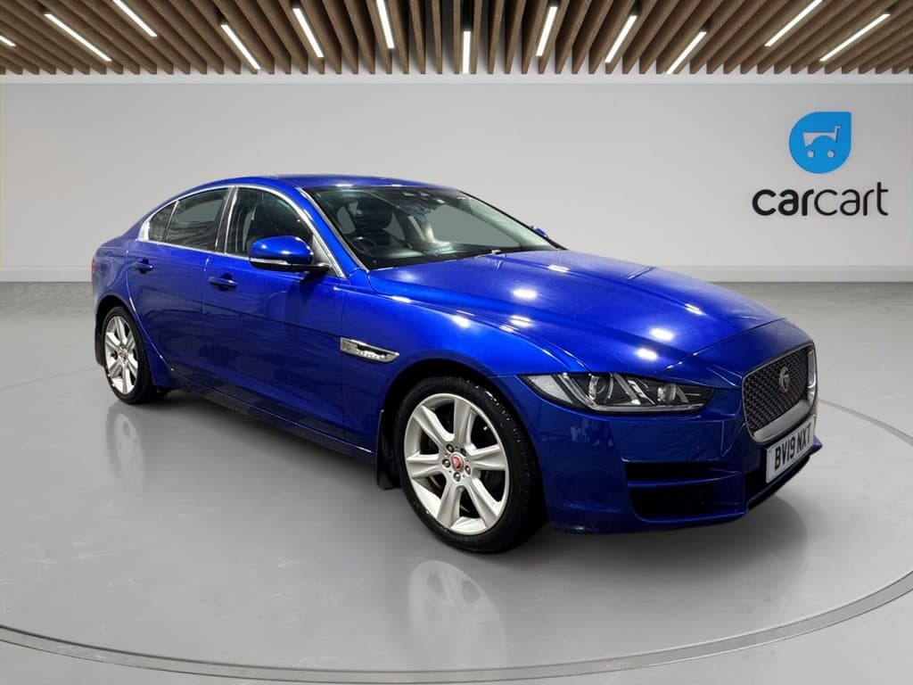 Jaguar XE - image 1 of 48