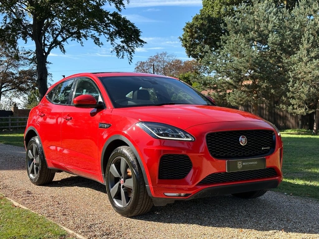 Jaguar E-Pace - image 1 of 38