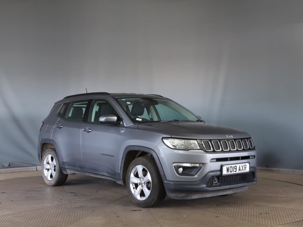 Jeep Compass - image 1 of 9