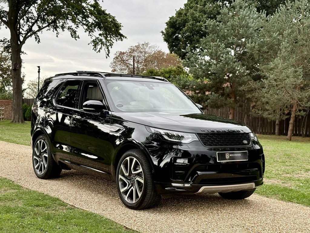 Land Rover Discovery - image 1 of 51