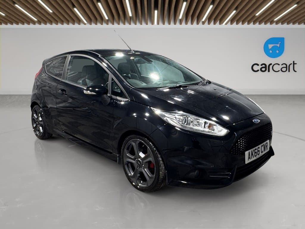 Ford Fiesta - image 1 of 42