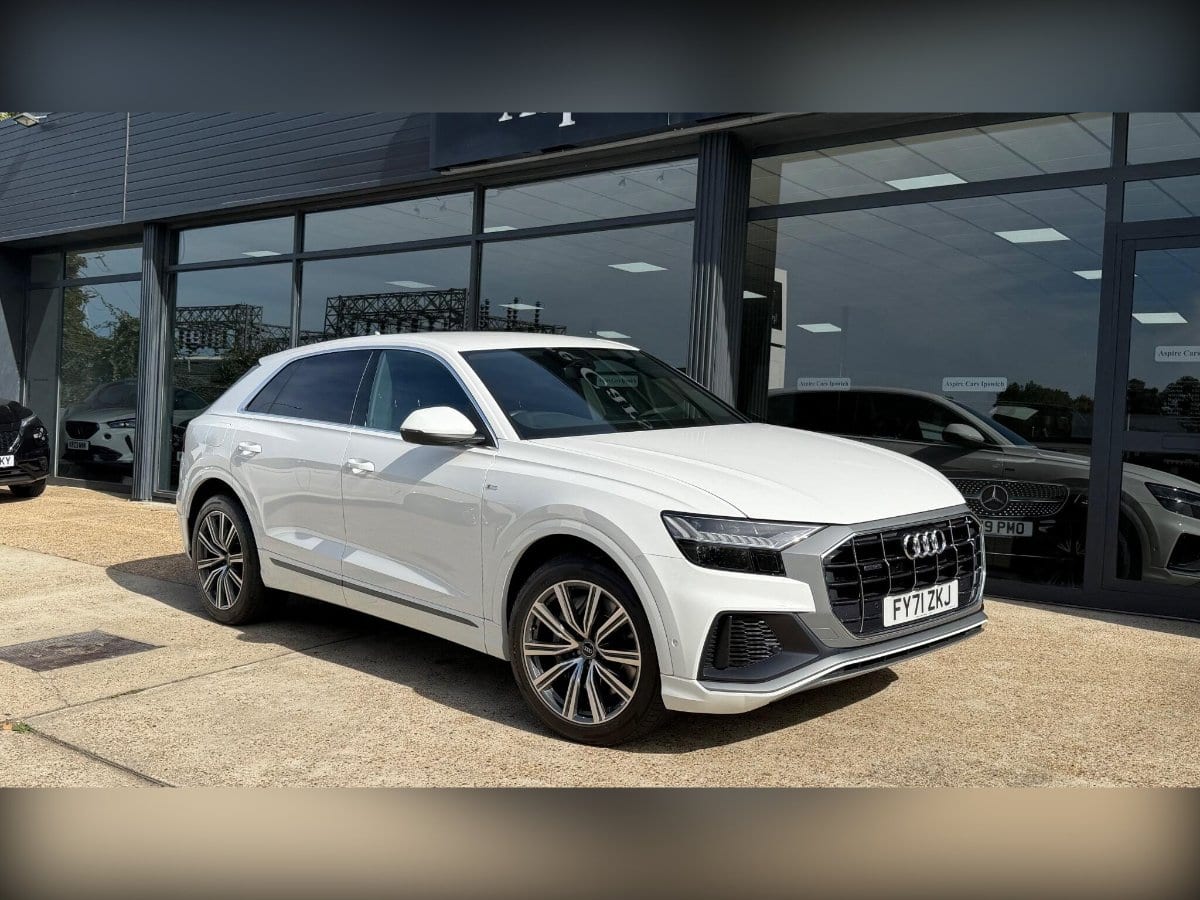 Audi Q8 - image 1 of 22