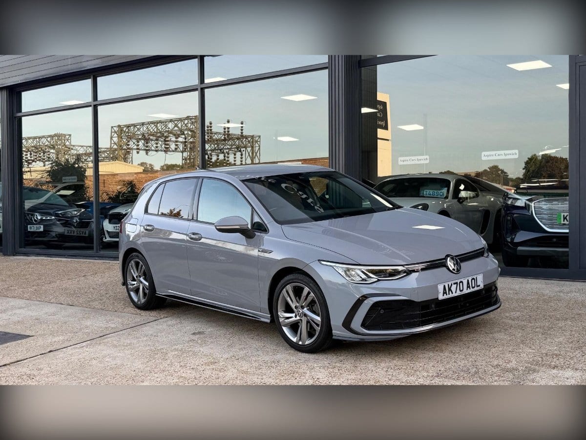 Volkswagen Golf - image 1 of 25