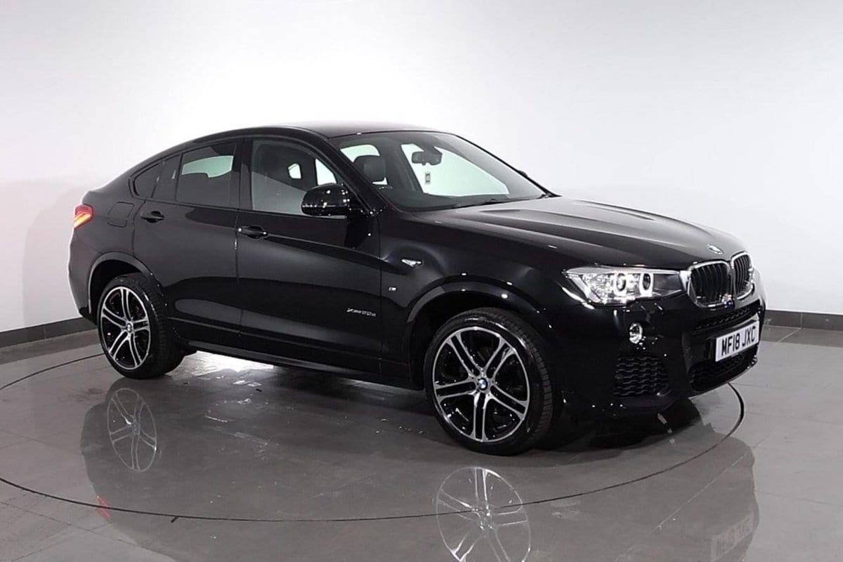 BMW X4 - image 1 of 30