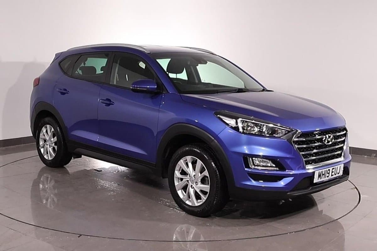 Hyundai Tucson - image 1 of 30
