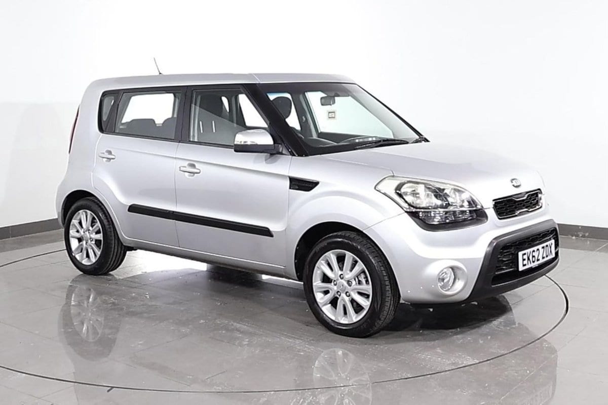 Kia Soul - image 1 of 30