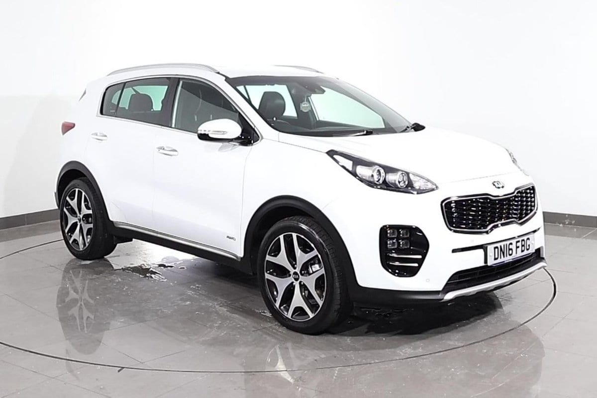 Kia Sportage - image 1 of 30
