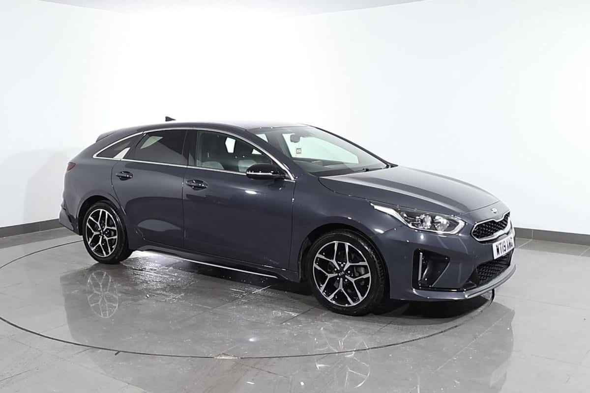 Kia ProCeed - image 1 of 30
